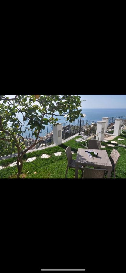 Gresy Appartamento Suite Positano Kültér fotó